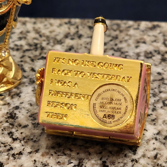 Estée Lauder Compact Solid Perfumes (BUNDLE SET x 3 pcs.) - Picture 9 of 15